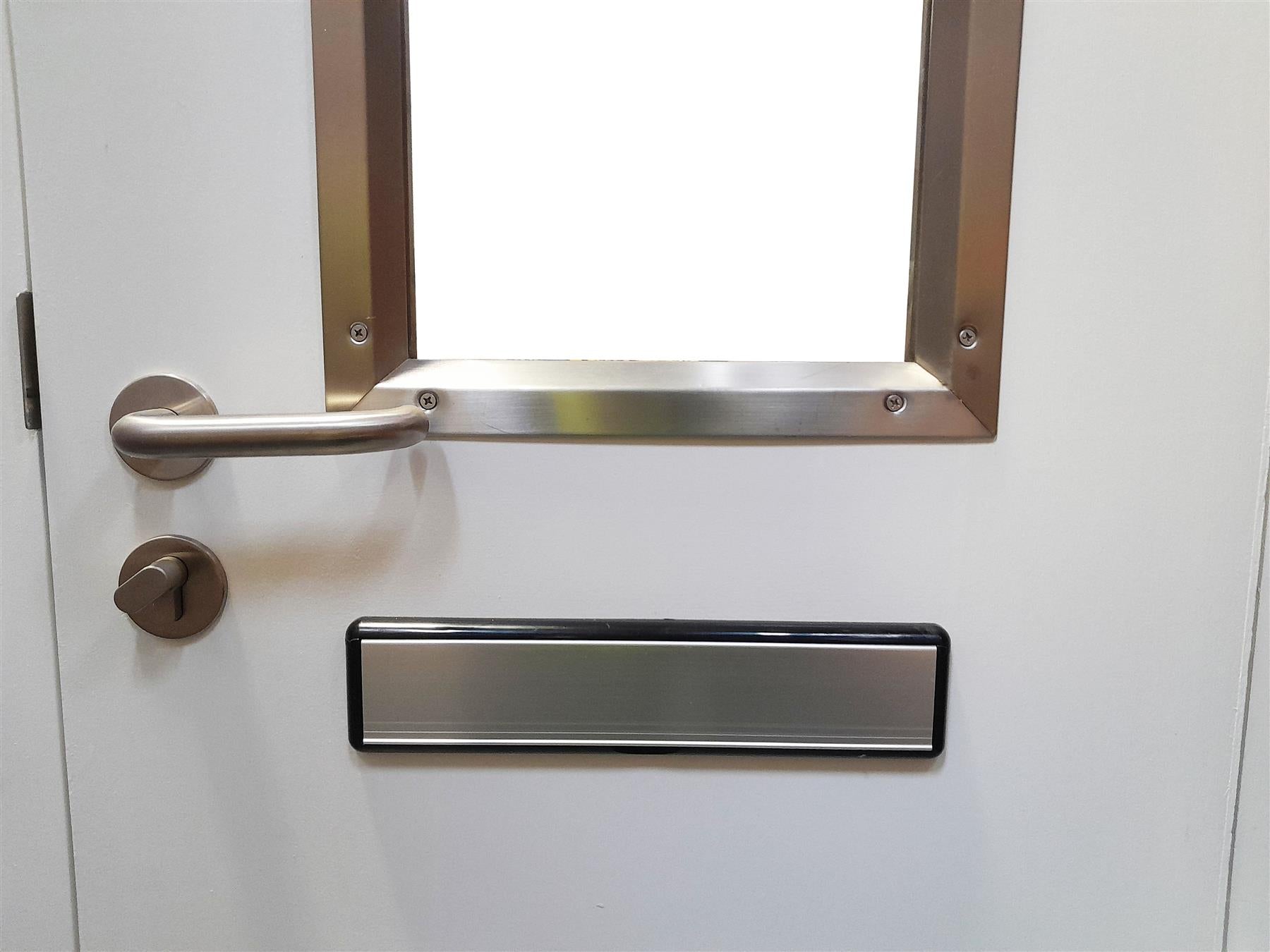 Non-Fire Rated Sleeved Letter Plate - ZP204